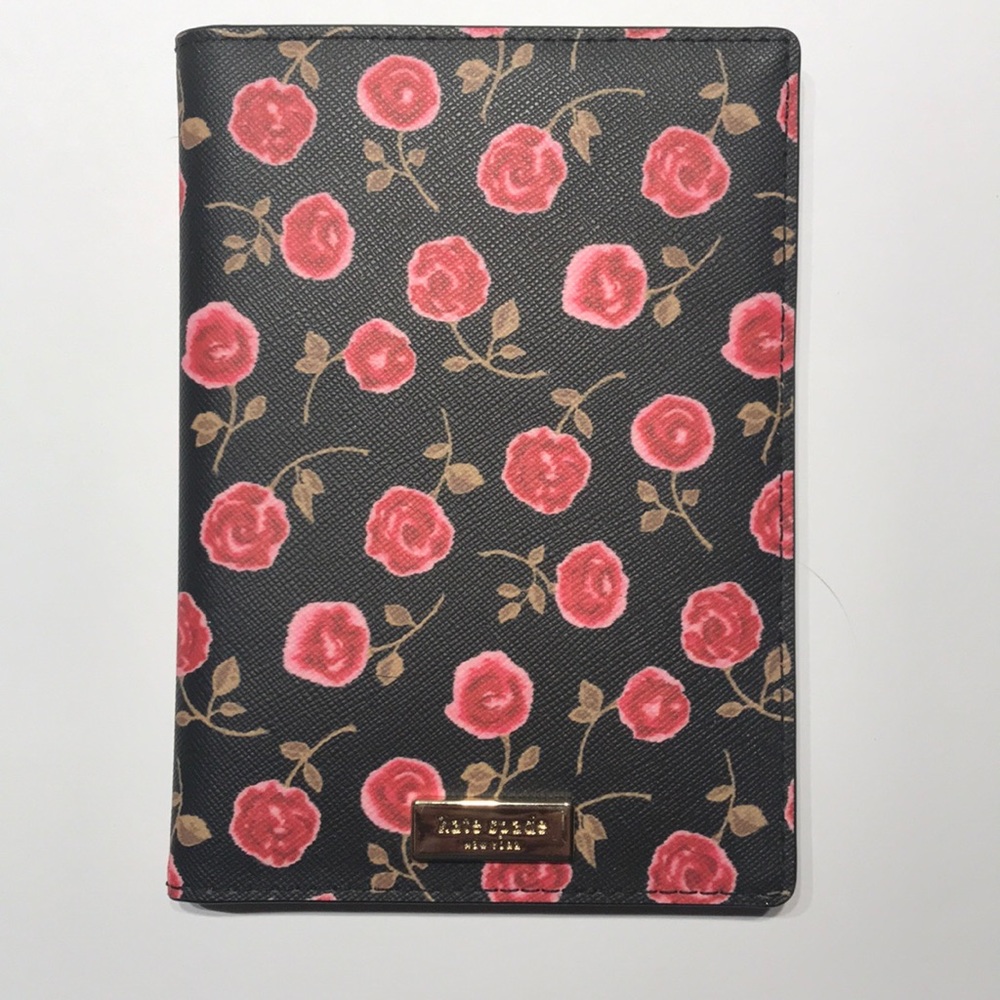 kate spade Hazy Rose Imogene Passport Holder NWT